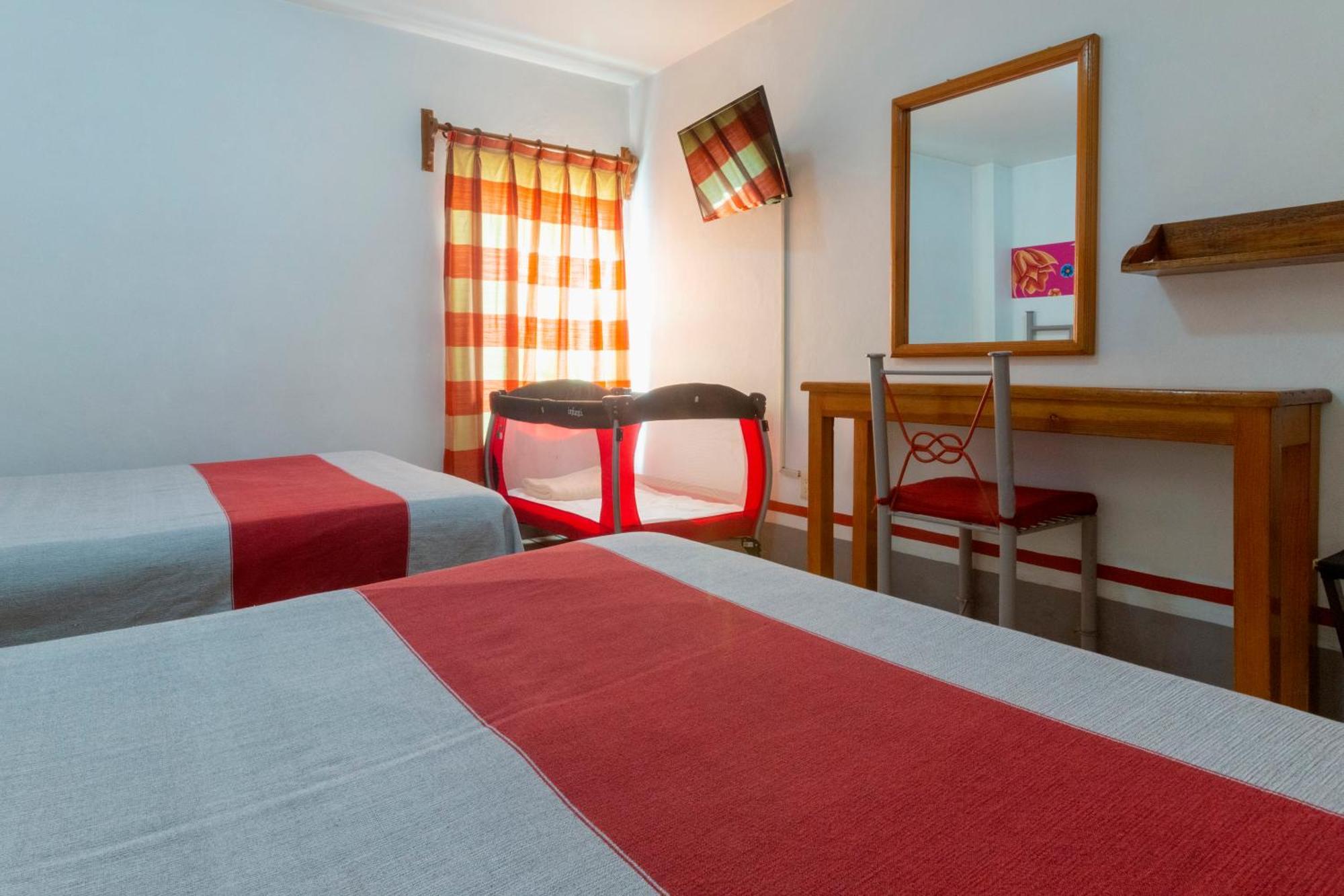 Hotel Posada El Cid Oaxaca Kültér fotó