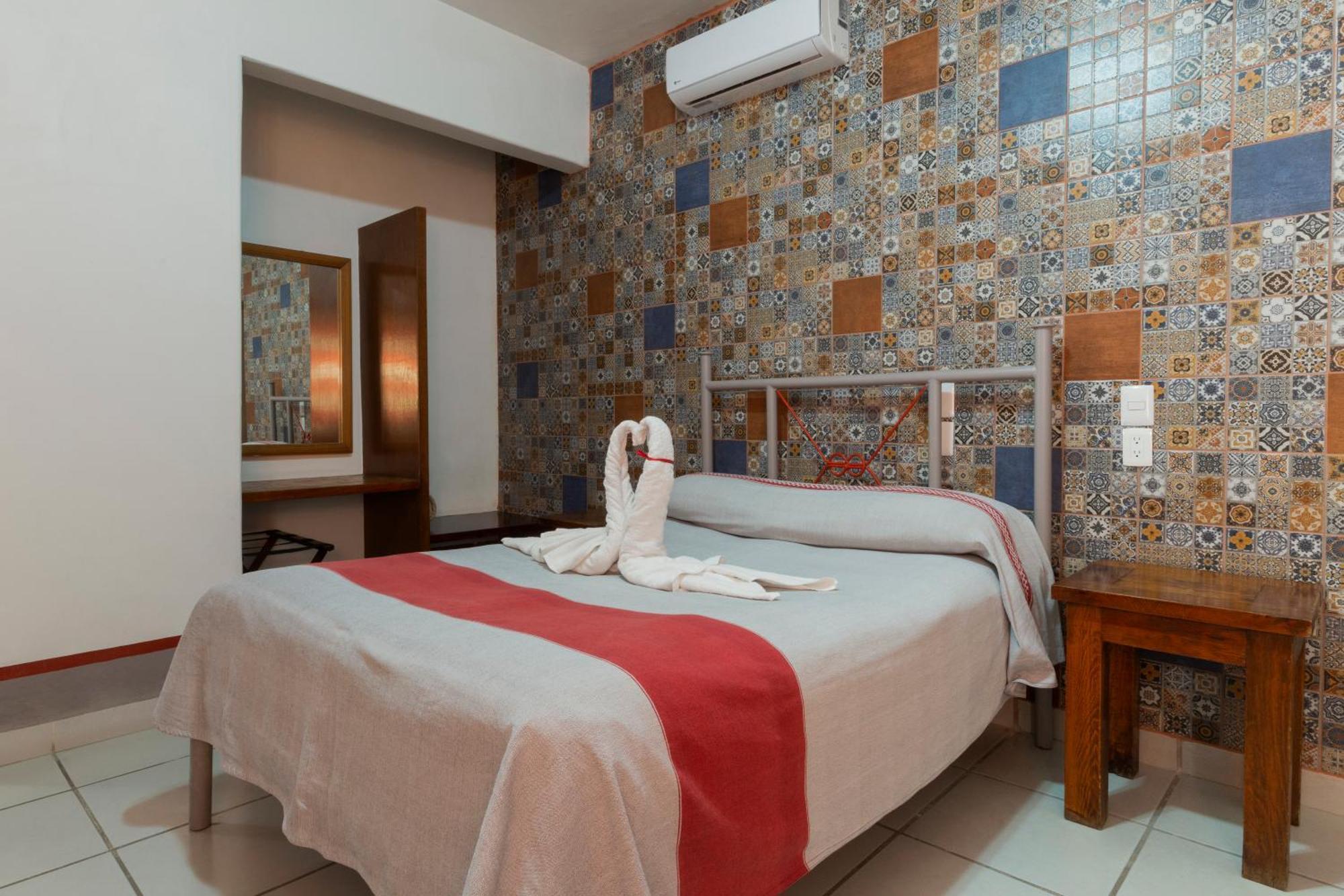 Hotel Posada El Cid Oaxaca Kültér fotó