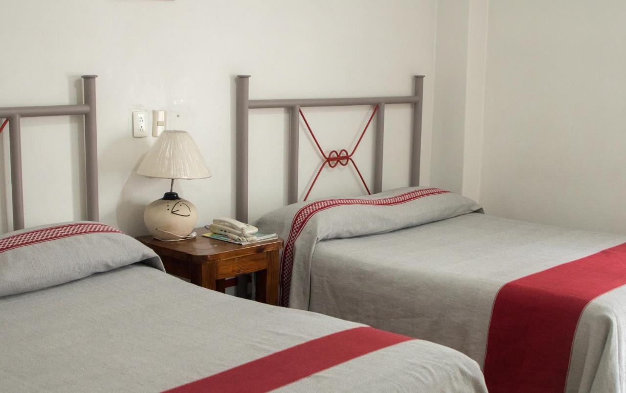 Hotel Posada El Cid Oaxaca Kültér fotó