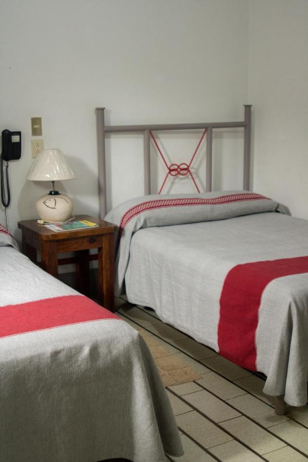 Hotel Posada El Cid Oaxaca Kültér fotó