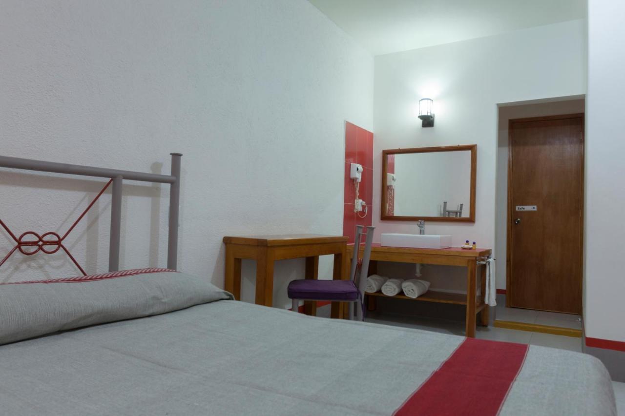 Hotel Posada El Cid Oaxaca Kültér fotó